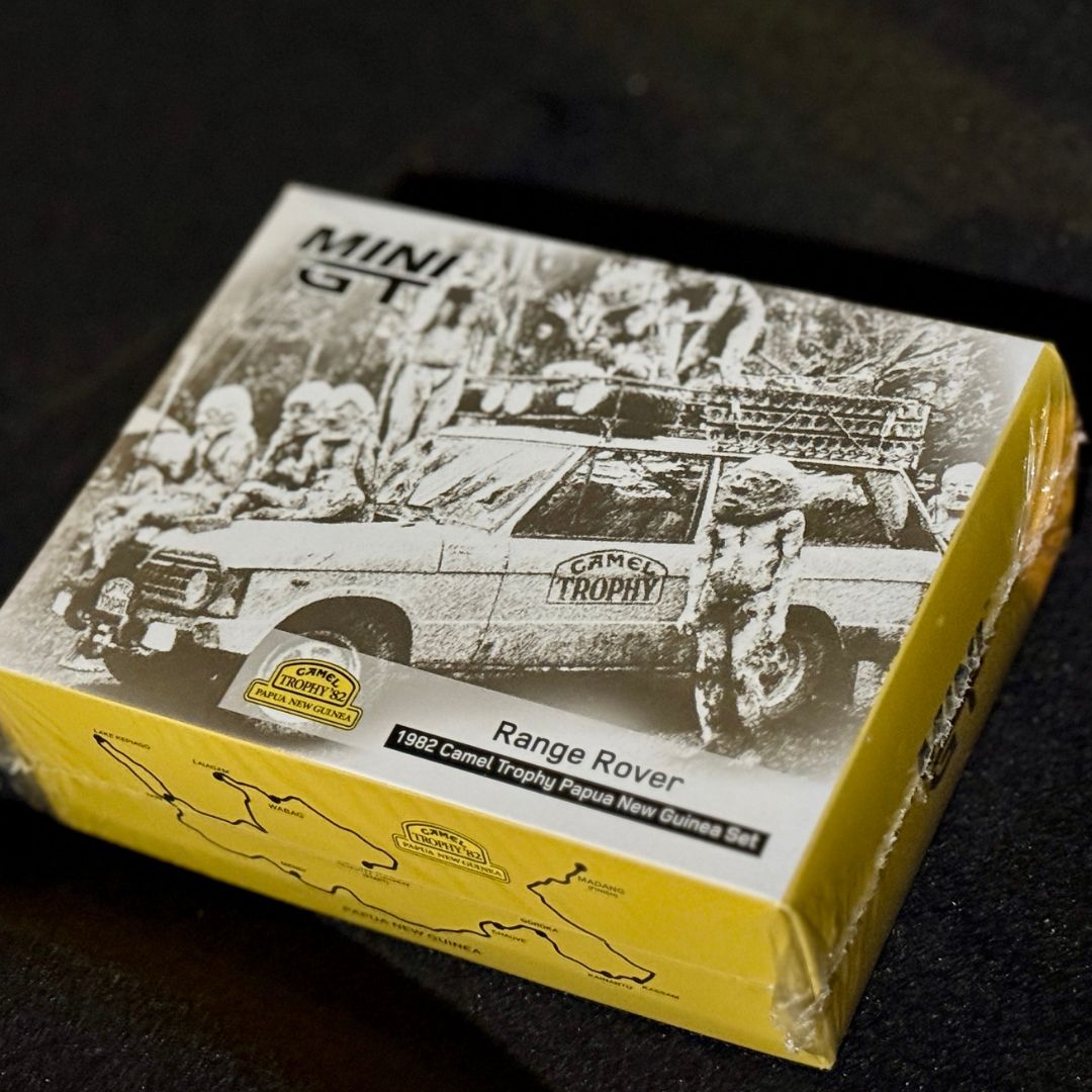 Mini GT Range Rover Camel Trophy 1982 – Papua New Guinea Edition (1:64 Scale)